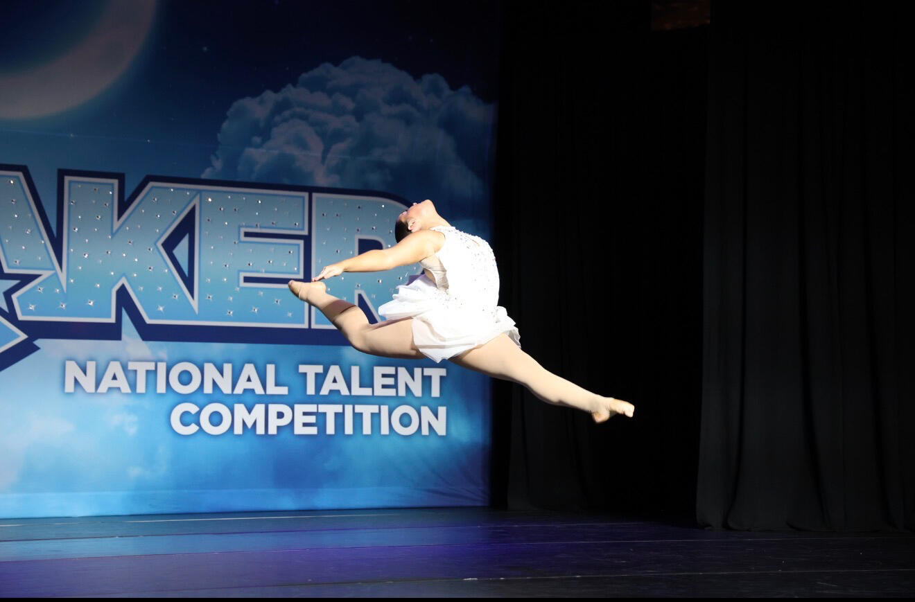 Dance jump